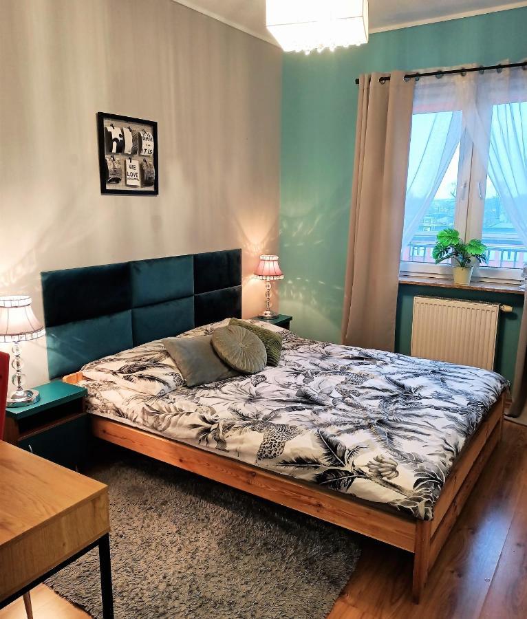 2-Room Apartment Nowy Dwór Mazowiecki Exteriör bild
